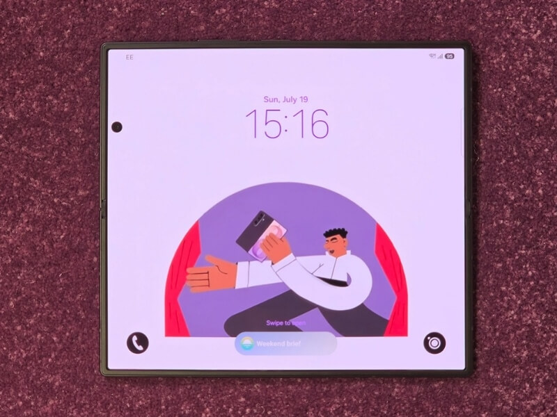 Samsung Galaxy Z Fold 8 Ultra inner screen One UI interface